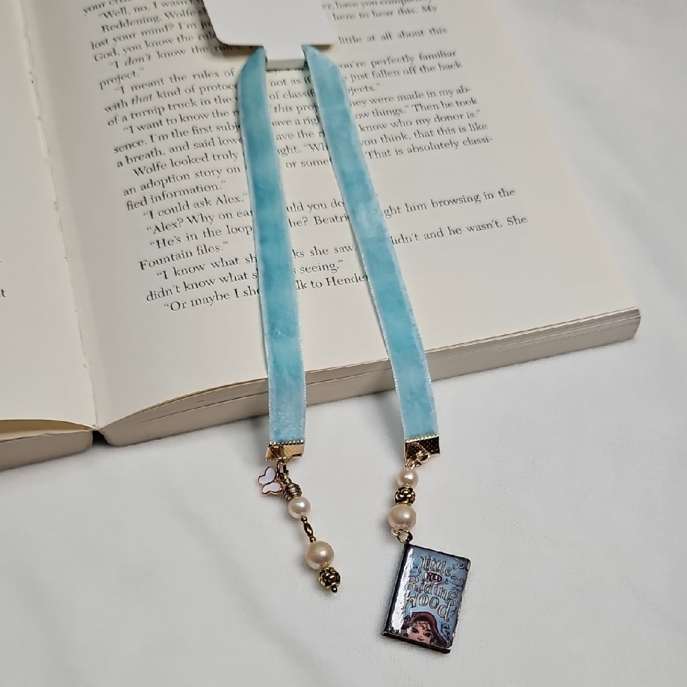 Handmade Light Blue Velvet Ribbon Beaded Bookmark Book Charm Butterfly Book Mark